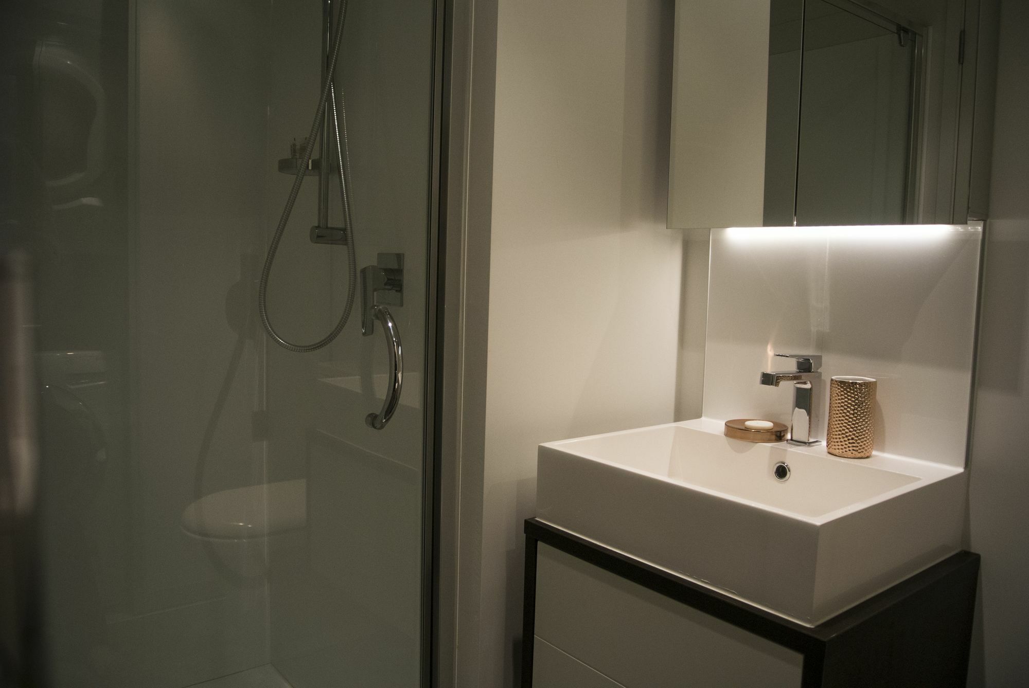 Brand New Apartment With Pool & Gym Auckland Exterior photo